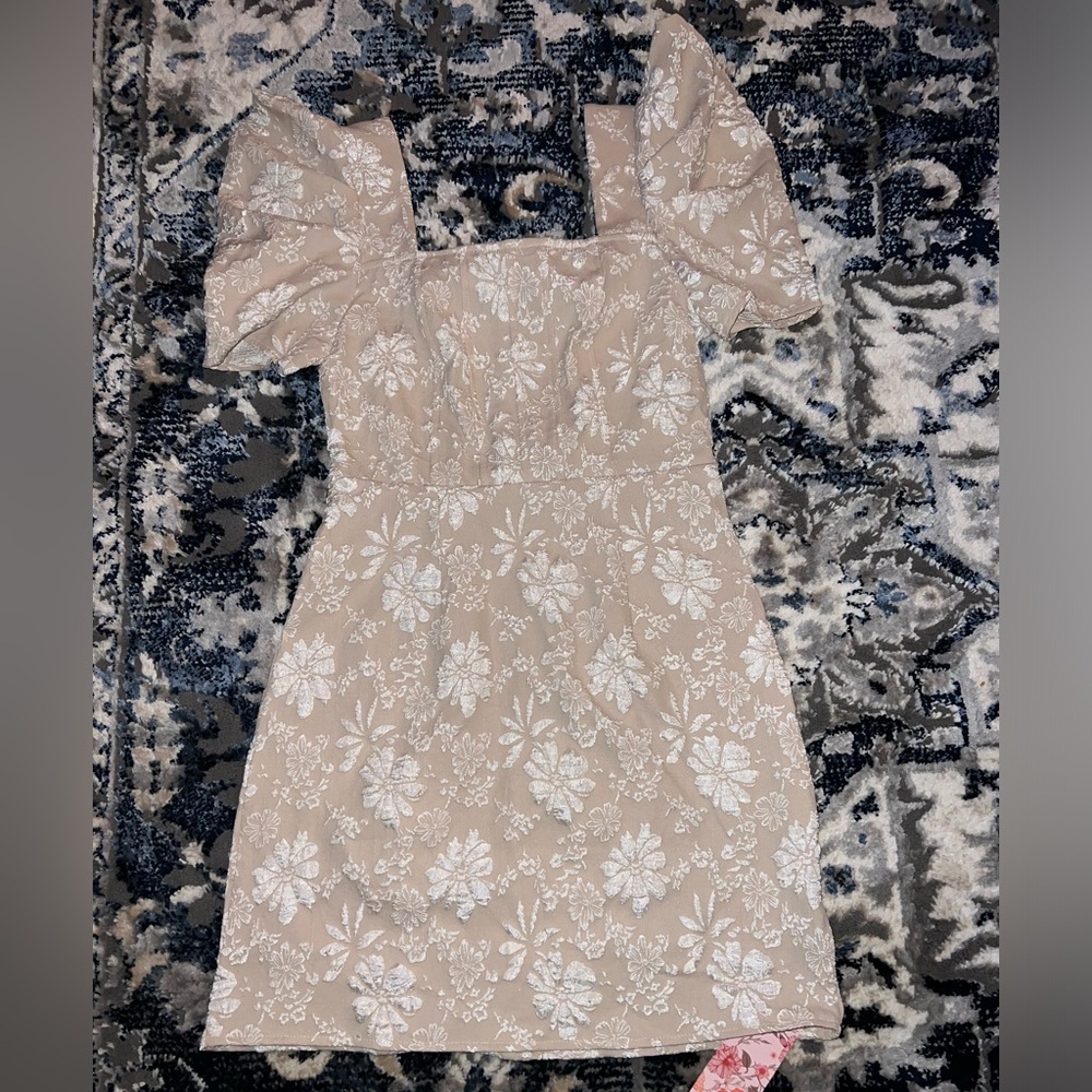 Ivory Short Sleeve Floral Dress with puffer shoulders